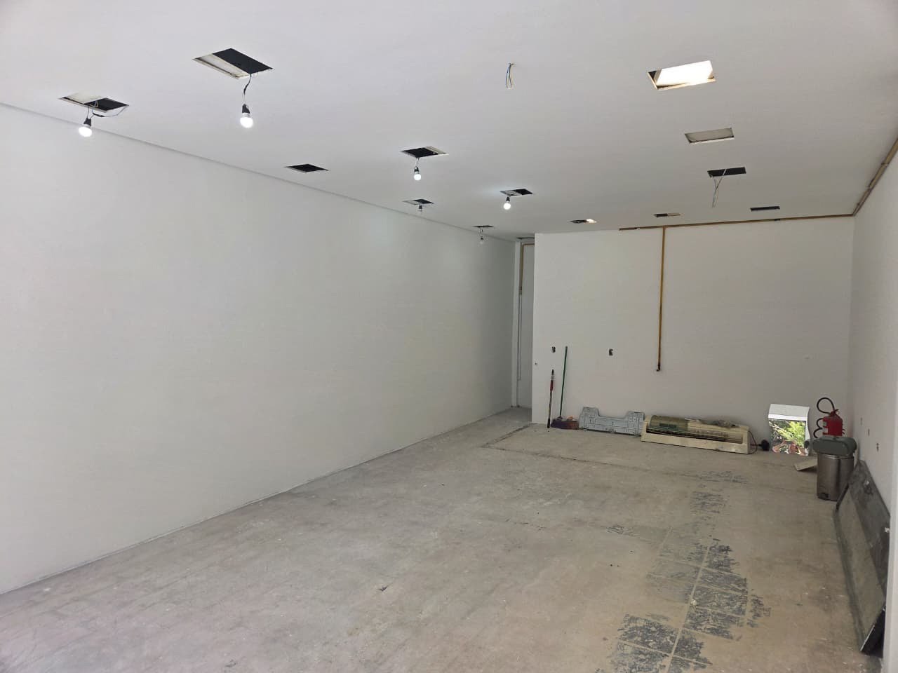 Loja para Locação Rua Oscar Freire, Pinheiros - São Paulo