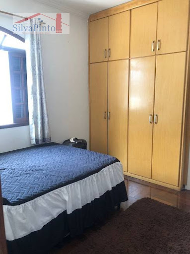 Casa Sobrado em Urbanova  -  São José dos Campos