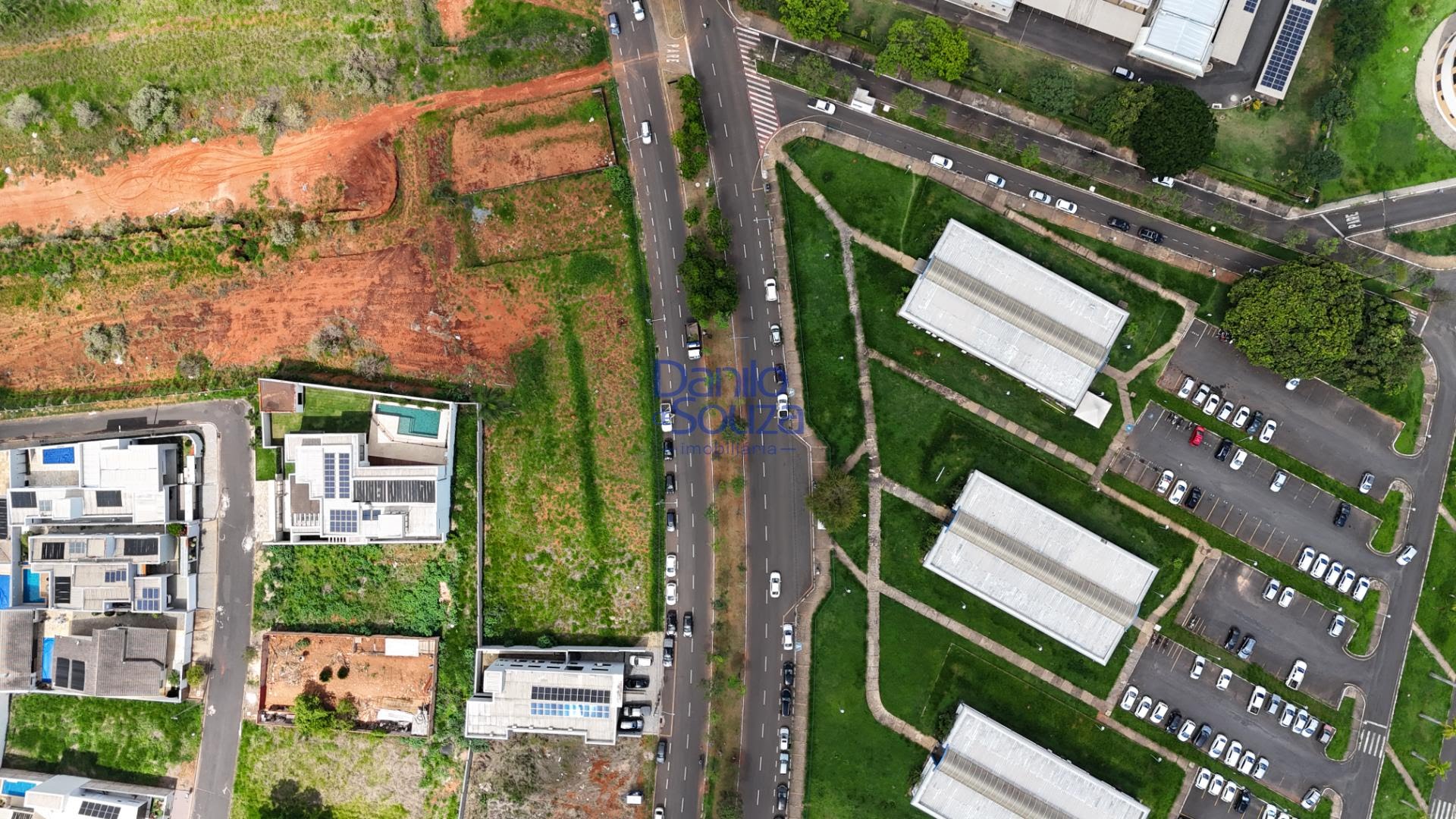 Terreno à venda com 450m² de terreno no Guilhermina Vieira Chaer, Araxá (MG) — foto 11 de 11