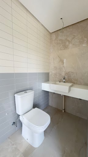 Apartamento à venda com 4 quartos, 4 suítes, 3 vagas e 258m² no Casa Forte, Recife (PE) — foto 8 de 24