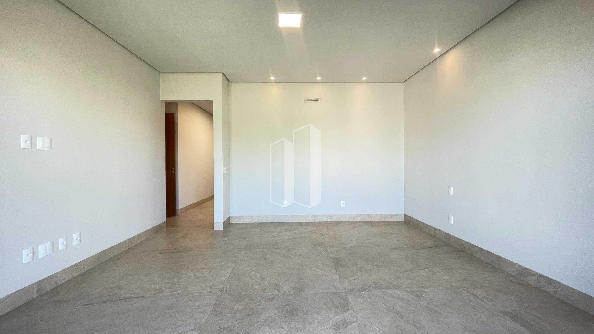 Casa à venda com 4 quartos, 4 suítes, 4 vagas e 369m² no Jardins França, Goiânia (GO) — foto 30 de 30