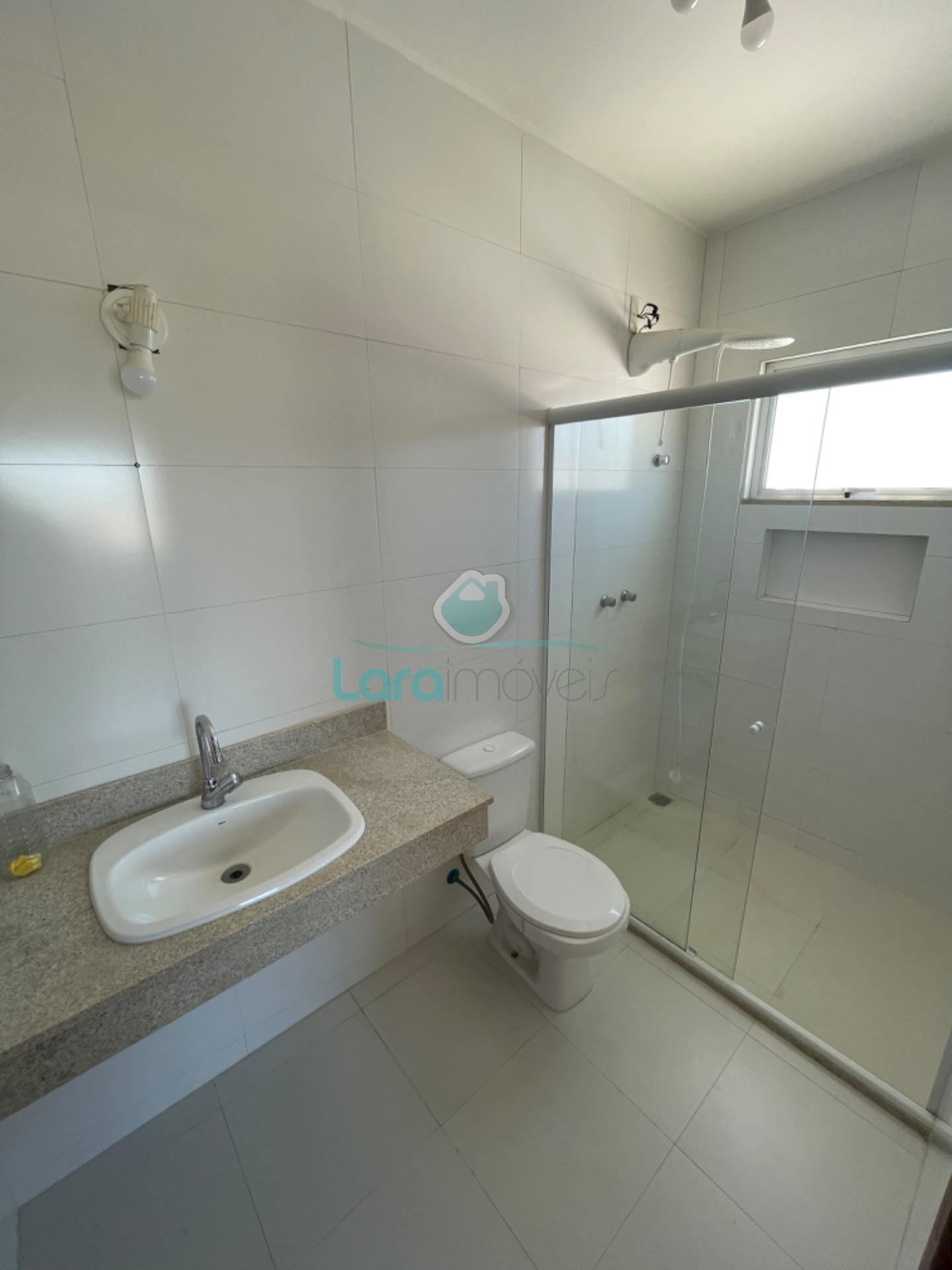 Casa à venda com 3 quartos, 3 suítes, 4 vagas e 182m² no Vale dos Cristais, Macaé (RJ) — foto 20 de 29