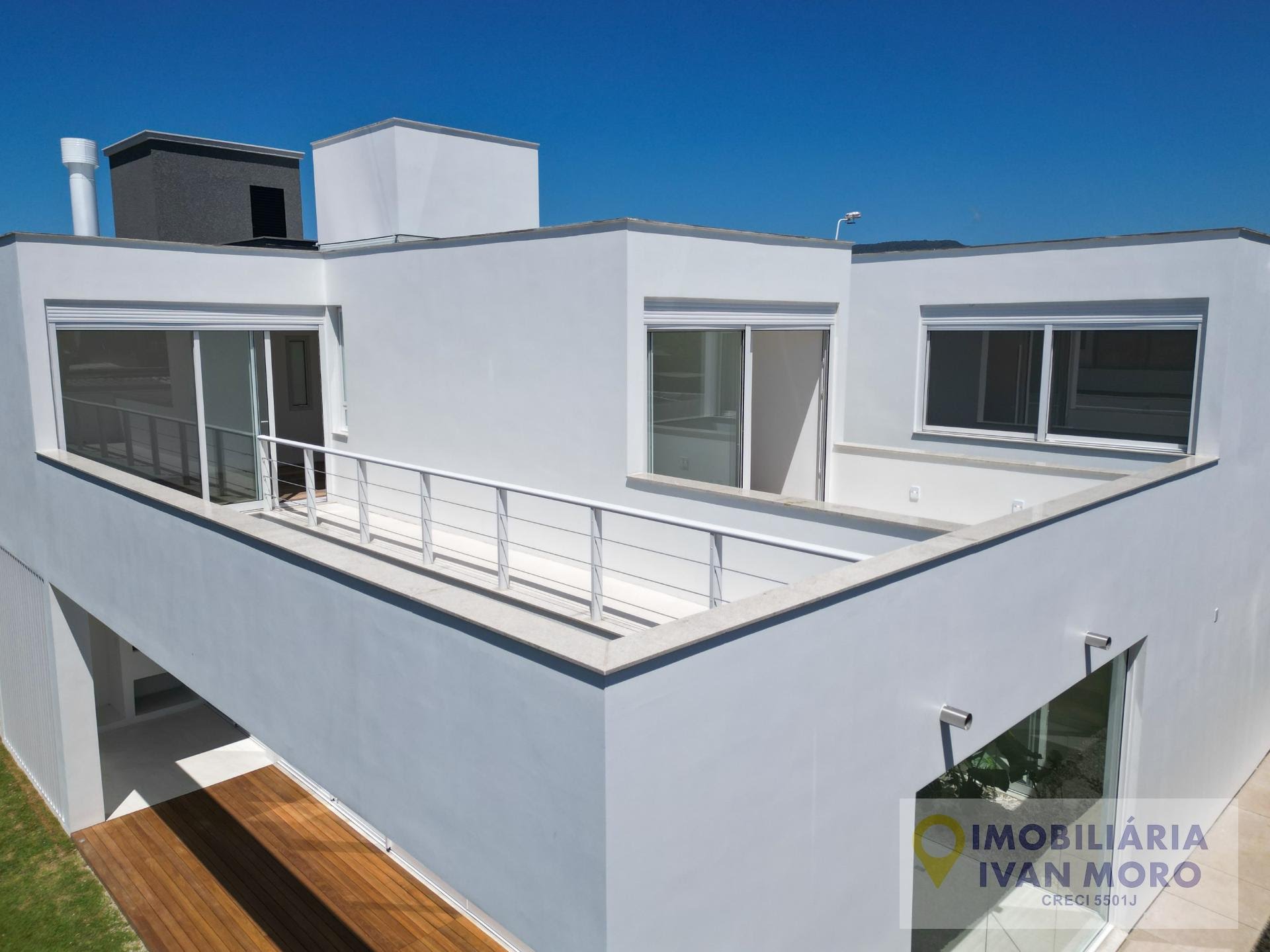 Casa à venda com 4 quartos, 4 suítes, 6 vagas e 297m² no São João do Rio Vermelho, Florianópolis (SC) — foto 4 de 30