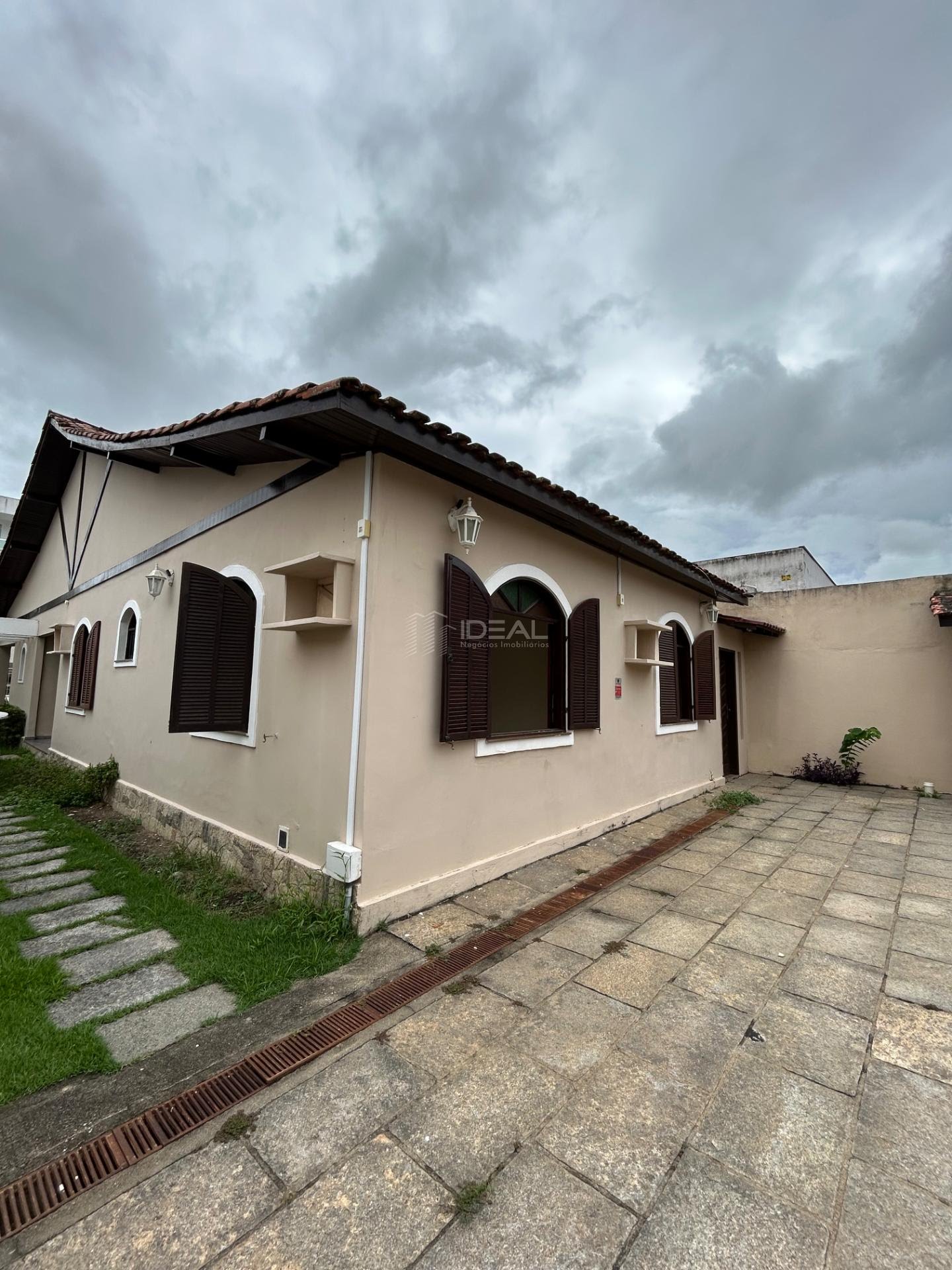 Casa à venda com 3 quartos, 1 suíte, 3 vagas e 360m² no Parque São Caetano, Campos dos Goytacazes (RJ) — foto 17 de 18