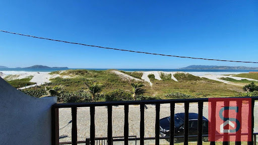 Compre Casa de Condomínio com 2 Dormitórios, 1 Suíte, 1 Vaga e com 85M² em Foguete por R$ 550.000. Imóvel Residencial em Cabo Frio