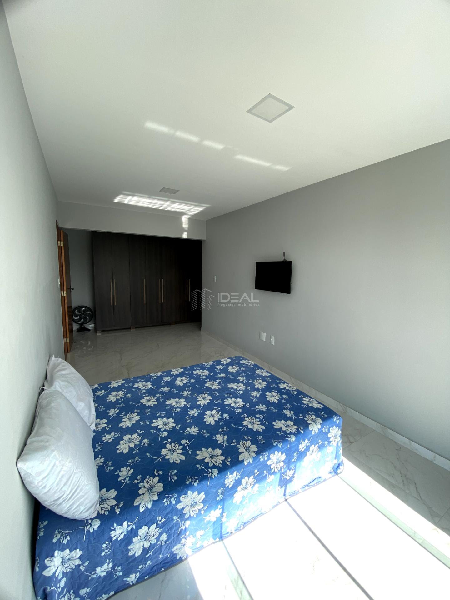 Cobertura à venda com 3 quartos, 2 suítes, 2 vagas e 249031m² no Parque Turf Club, Campos dos Goytacazes (RJ) — foto 13 de 21