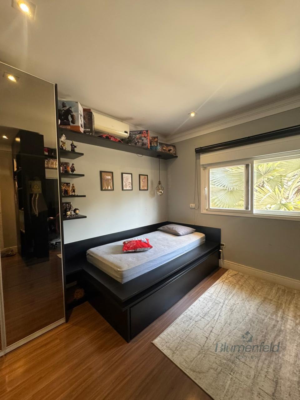 Casa à venda com 4 quartos, 4 suítes, 3 vagas e 344m² no Condomínio Real Park, Arujá (SP) — foto 8 de 18