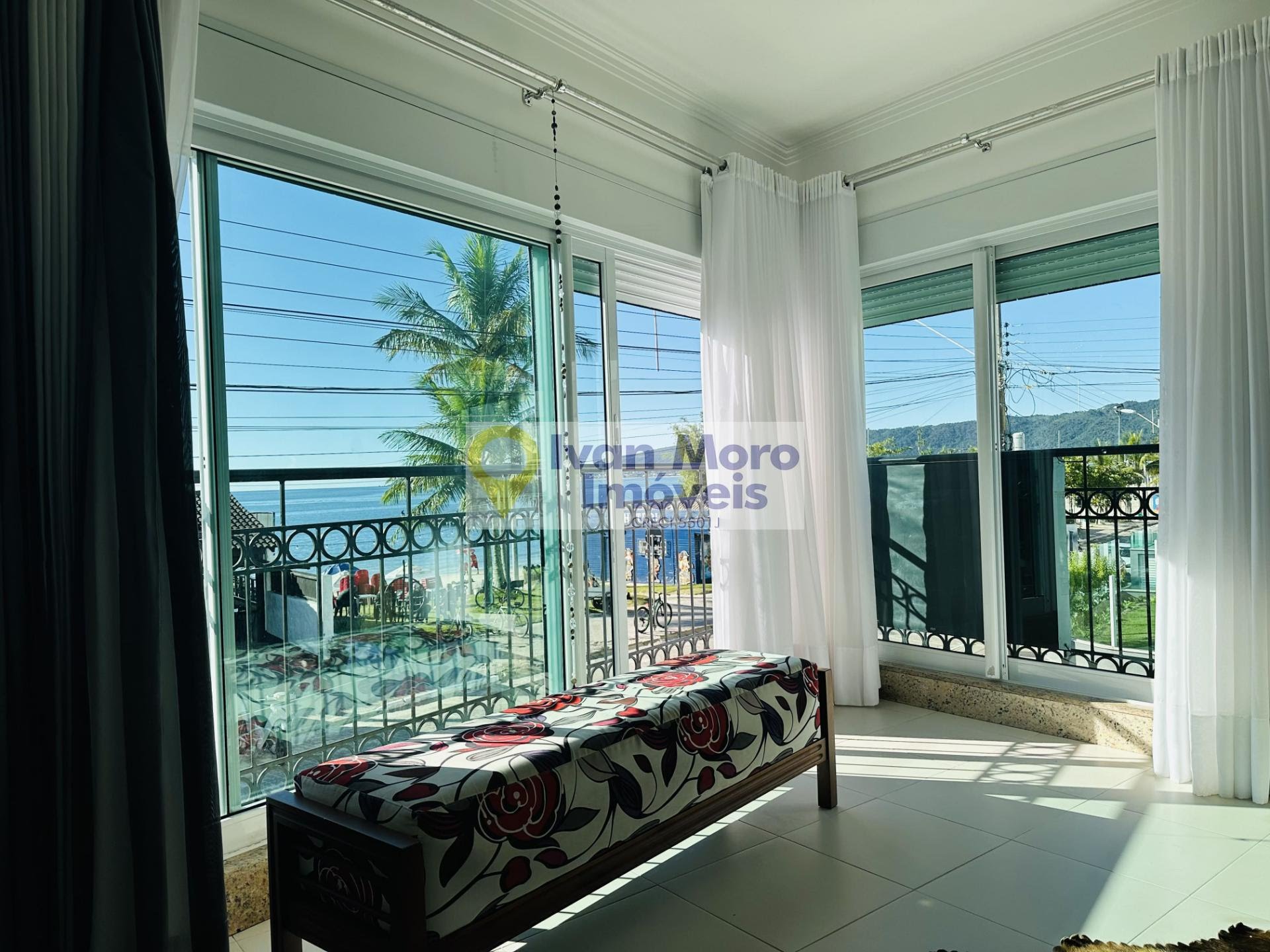 Apartamento à venda com 2 quartos, 2 suítes, 2 vagas e 85m² no Canasvieiras, Florianópolis (SC) — foto 2 de 28
