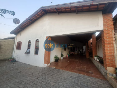 Casa à venda no Antonio Zanaga, Americana: 200m², 3 dormitórios, 1 banheiro, por R$372.000. Oportunidade!