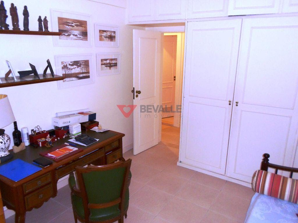 Apartamento à venda com 3 quartos, 5 banheiros, 1 vaga e 245m² no Copacabana, Rio de Janeiro (RJ) — foto 29 de 30