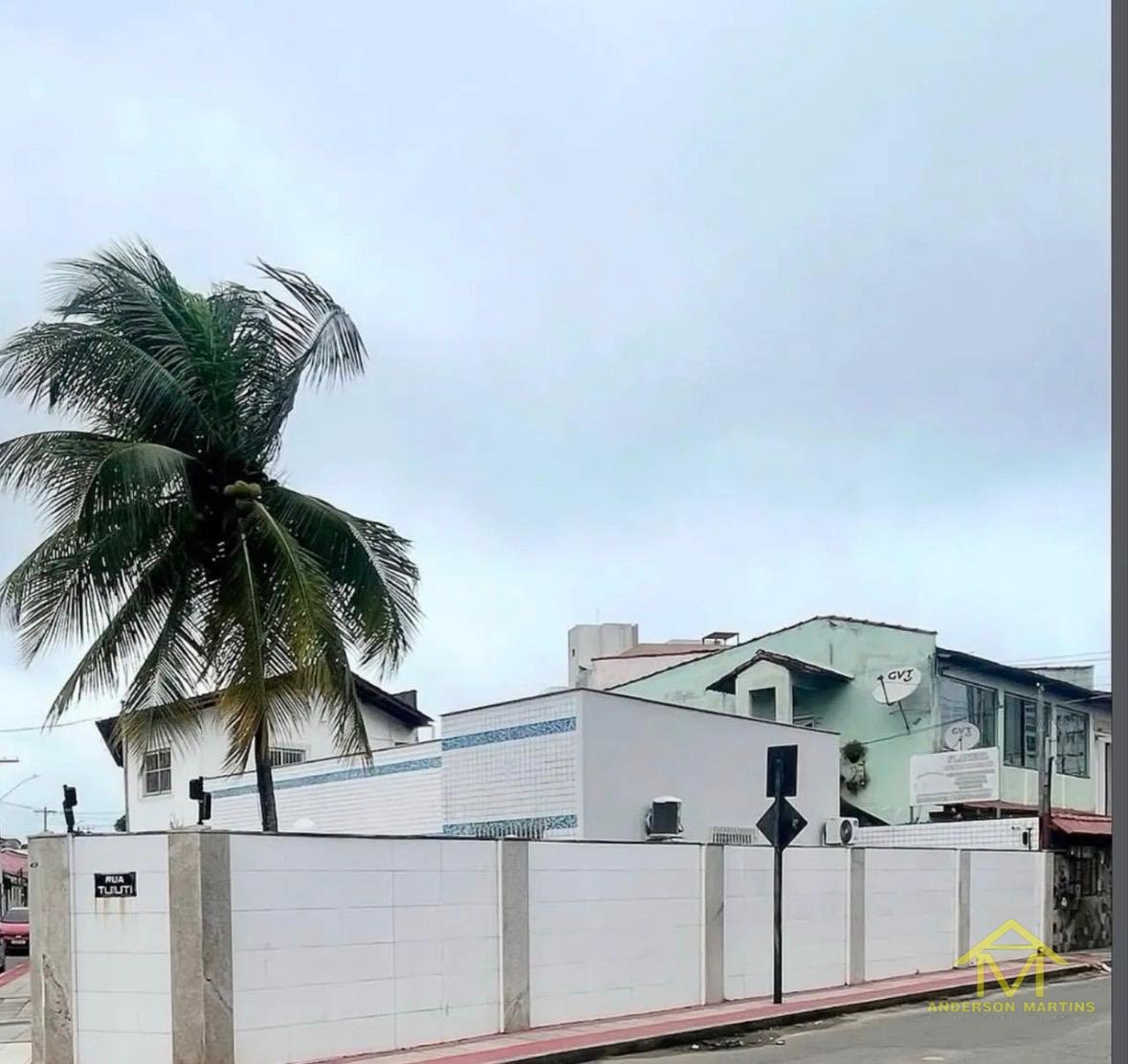 Casa à venda com 4 quartos, 2 banheiros, 2 vagas e 300m² no Jardim Guadalajara, Vila Velha (ES) — foto 4 de 7