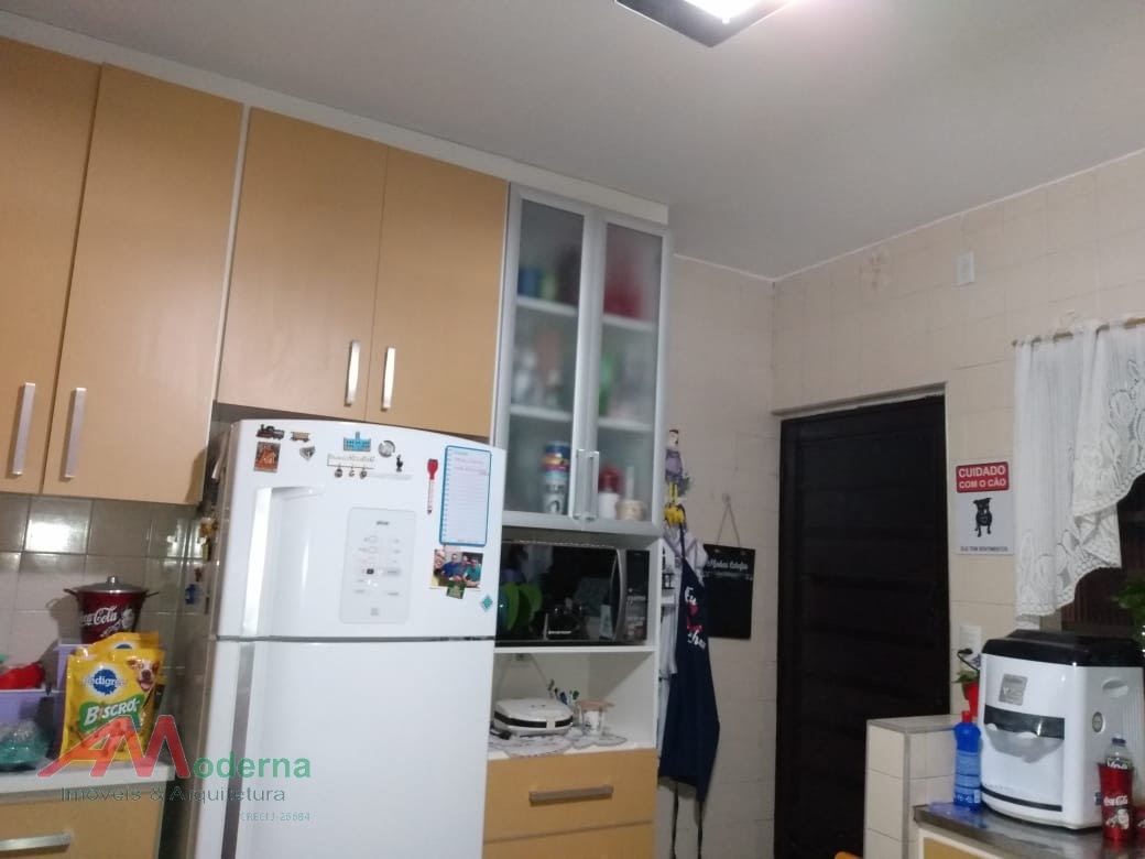 Casa à venda com 4 quartos, 1 suíte, 2 vagas e 220m² no Demarchi, São Bernardo do Campo (SP) — foto 9 de 20
