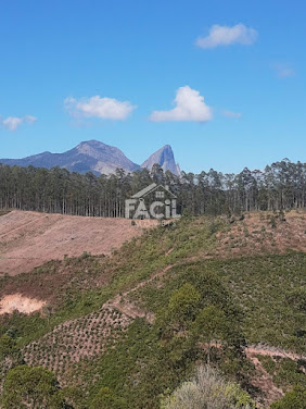 Sítio com Cachoeira Privativa em Aracê – Domingos Martins/ES por R$ 1.800.000,00