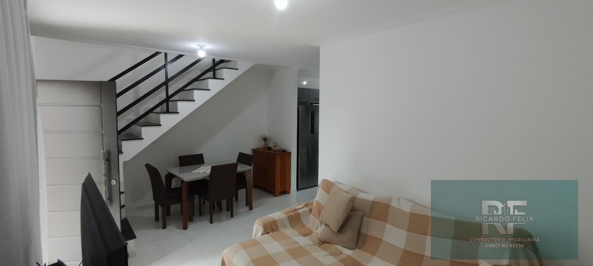 Casa à venda com 3 quartos, 2 suítes, 1 vaga e 90m² no Village Rio das Ostras, Rio das Ostras (RJ) — foto 7 de 23