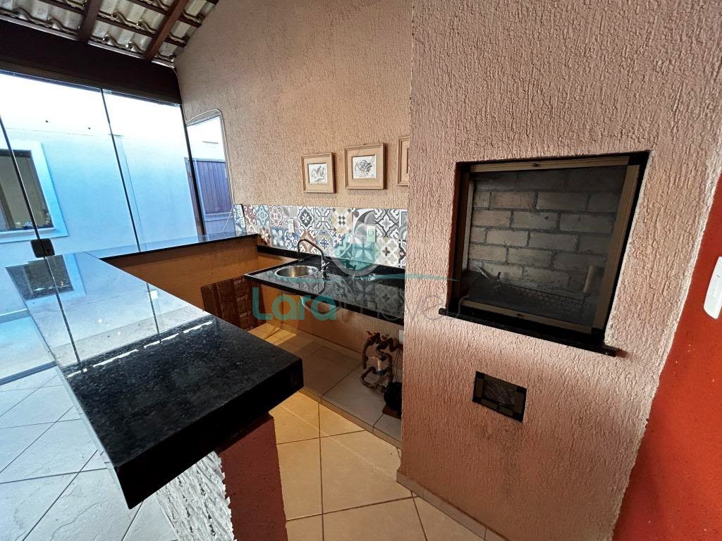 Casa à venda com 3 quartos, 1 suíte, 2 vagas e 233m² no Riviera Fluminense, Macaé (RJ) — foto 17 de 30