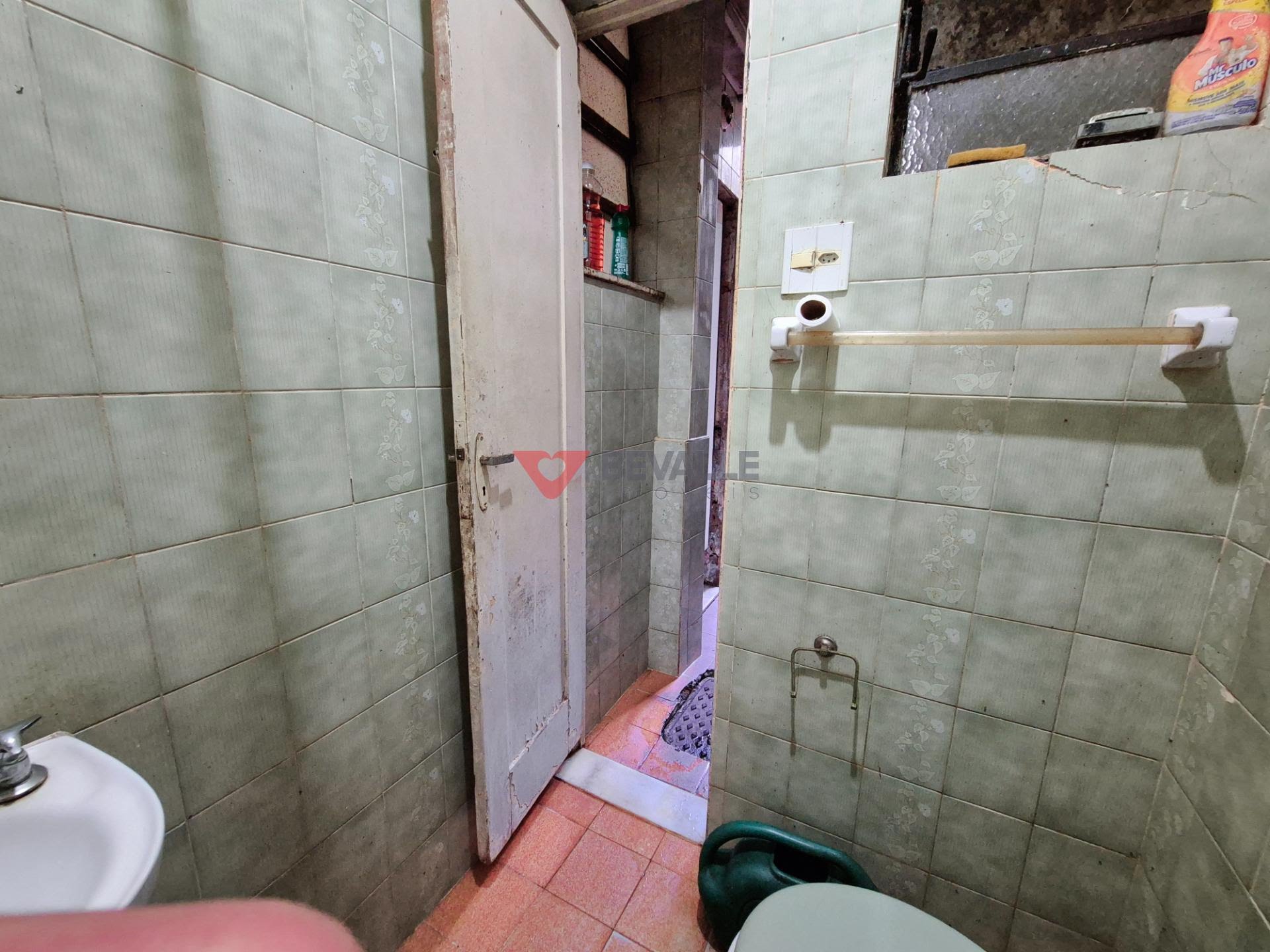 Casa à venda com 5 quartos, 1 banheiro, 3 vagas e 200m² no Botafogo, Rio de Janeiro (RJ) — foto 10 de 30