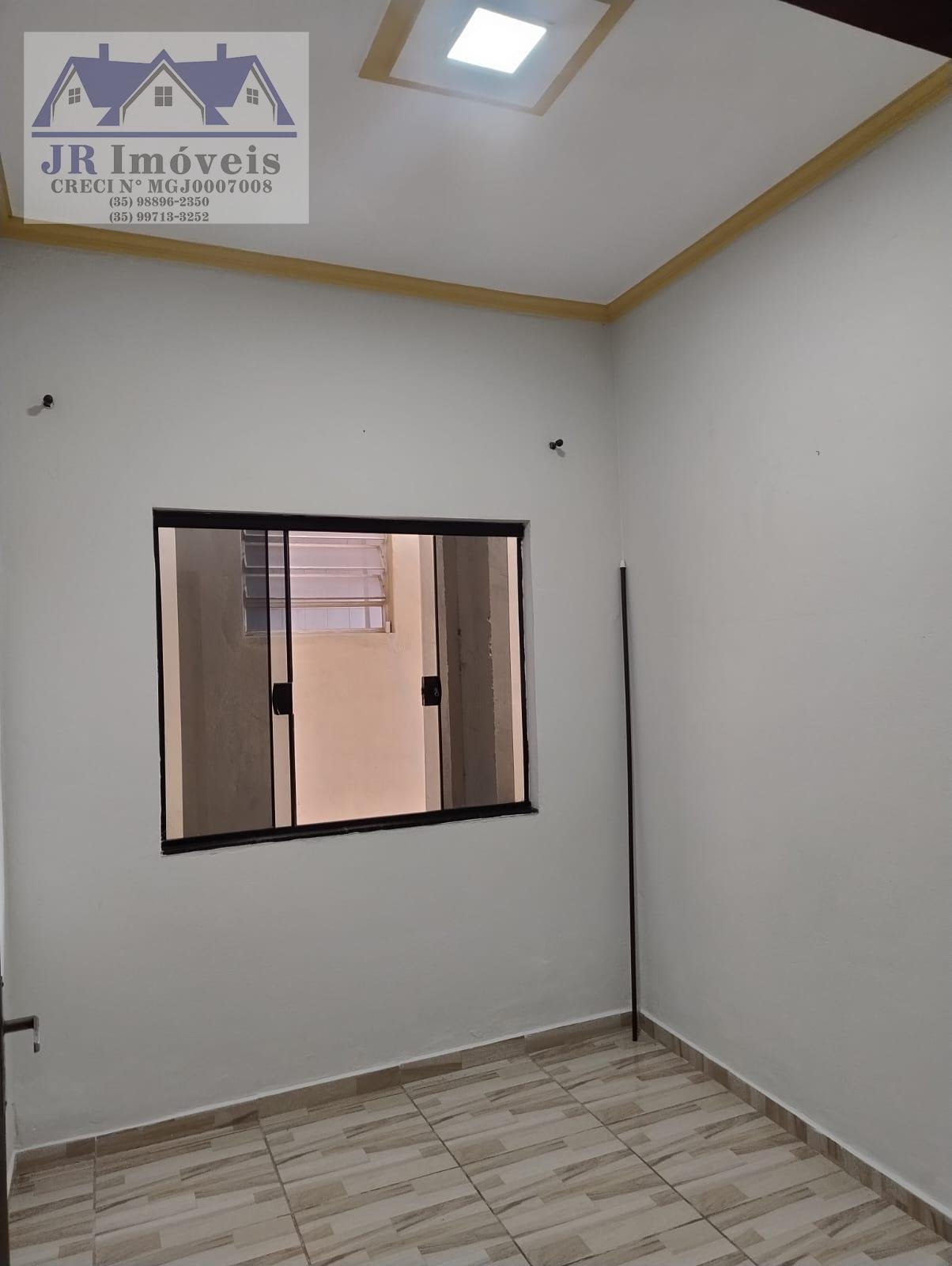 Casa à venda com 5 quartos e 2 banheiros no São José, Pedralva (MG) — foto 14 de 23