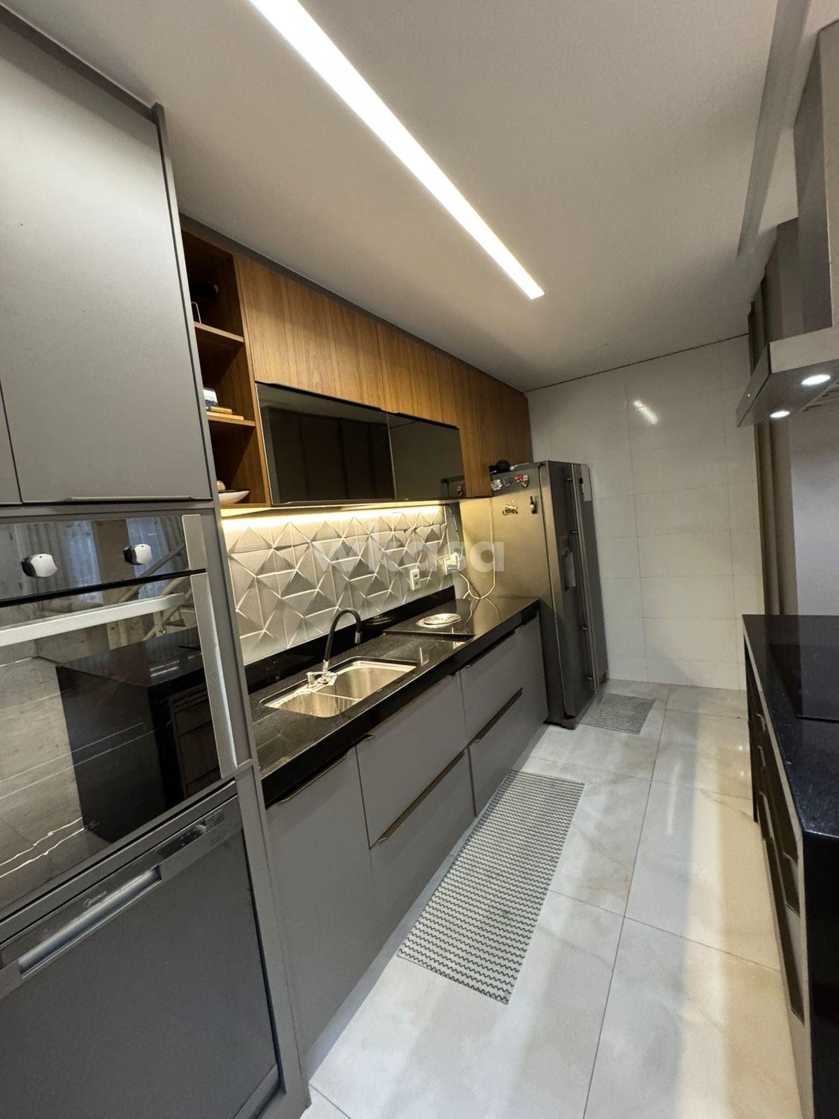 Casa à venda com 4 quartos, 3 suítes, 2 vagas e 350m² no Morada de Laranjeiras, Serra (ES) — foto 15 de 30