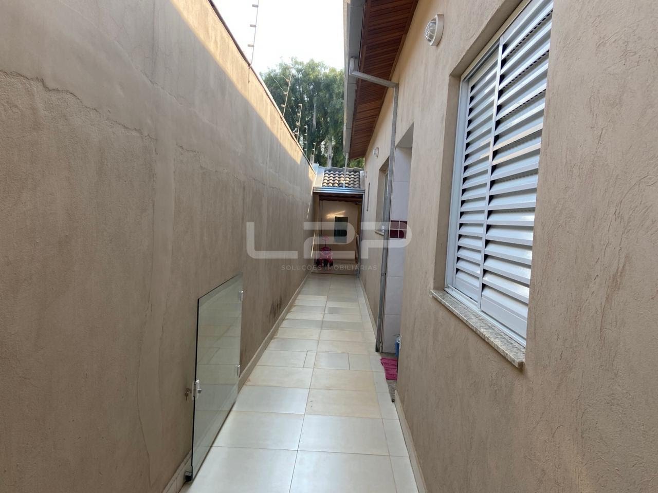 Casa à venda com 3 quartos, 1 suíte, 3 vagas e 175m² no Parque Santa Isabel, Itupeva (SP) — foto 25 de 26
