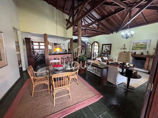 Sala de jogos e Lareira