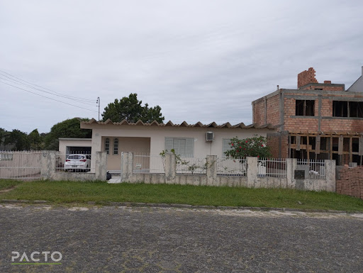 Casa em Centro  -  Araranguá