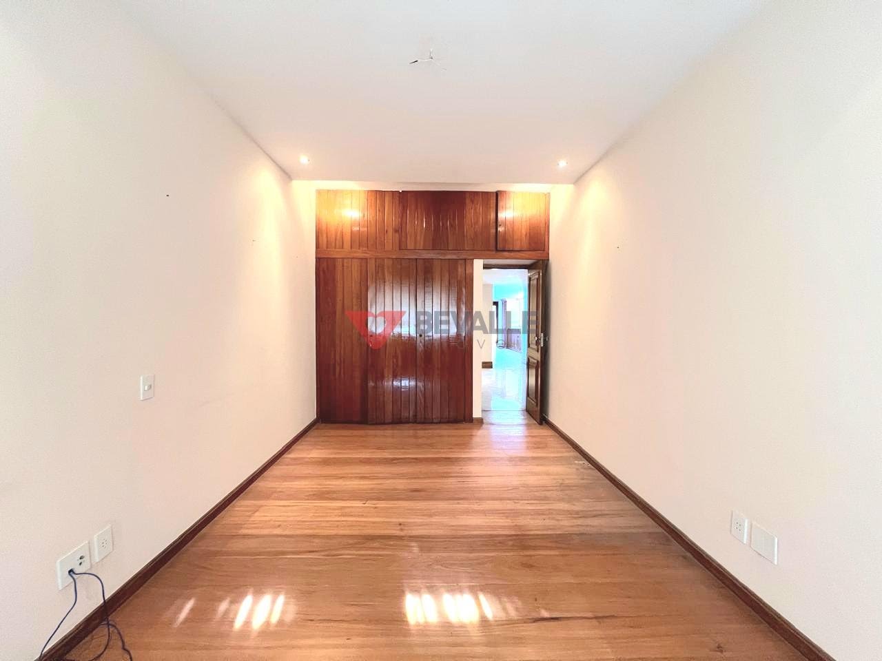Apartamento à venda com 4 quartos, 2 suítes, 2 vagas e 490m² no Flamengo, Rio de Janeiro (RJ) — foto 17 de 30