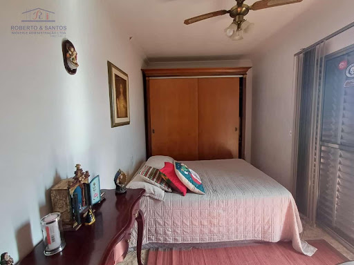 quarto com sacada