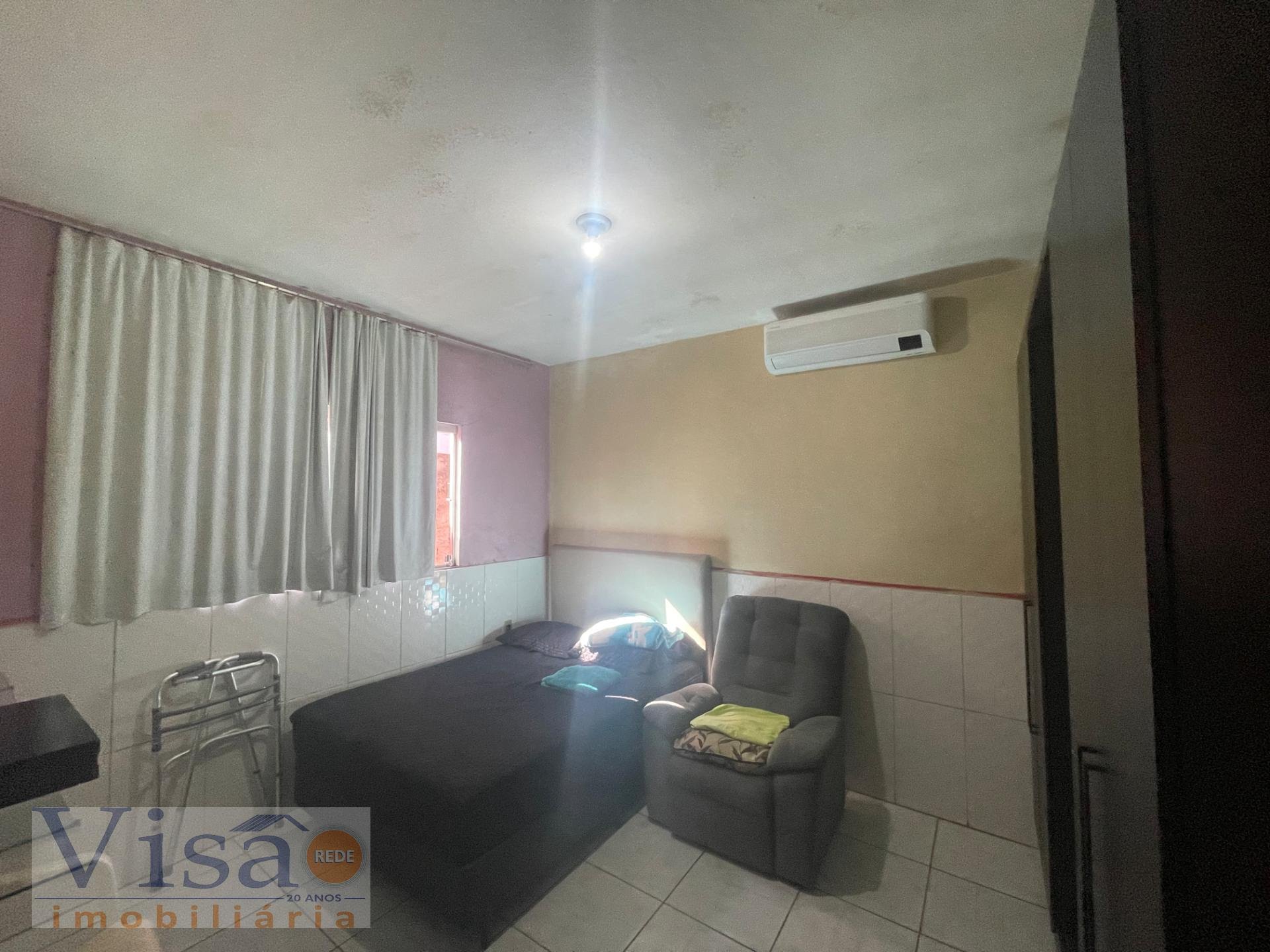 Casa à venda com 3 quartos, 1 banheiro, 2 vagas e 120m² no B. Primavera, Paracatu (MG) — foto 15 de 16