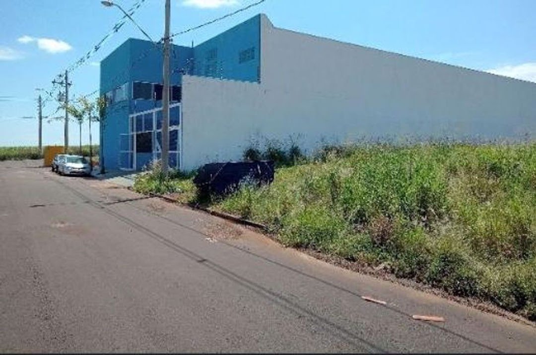 Terreno à venda com 1000m² de terreno no Centro, Jardinópolis (SP) — foto 3 de 4