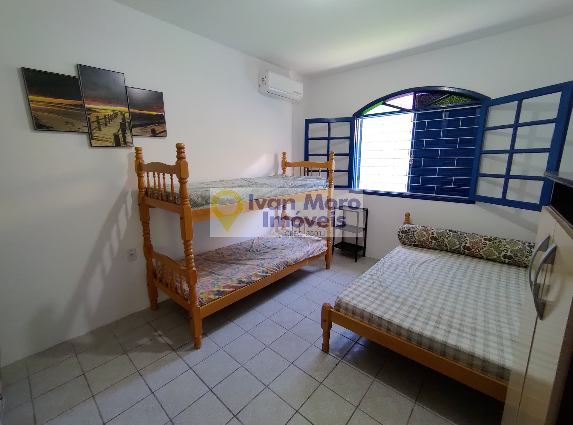 Casa para alugar com 4 quartos, 1 suíte, 3 vagas e 180m² no Daniela, Florianópolis (SC) — foto 24 de 27