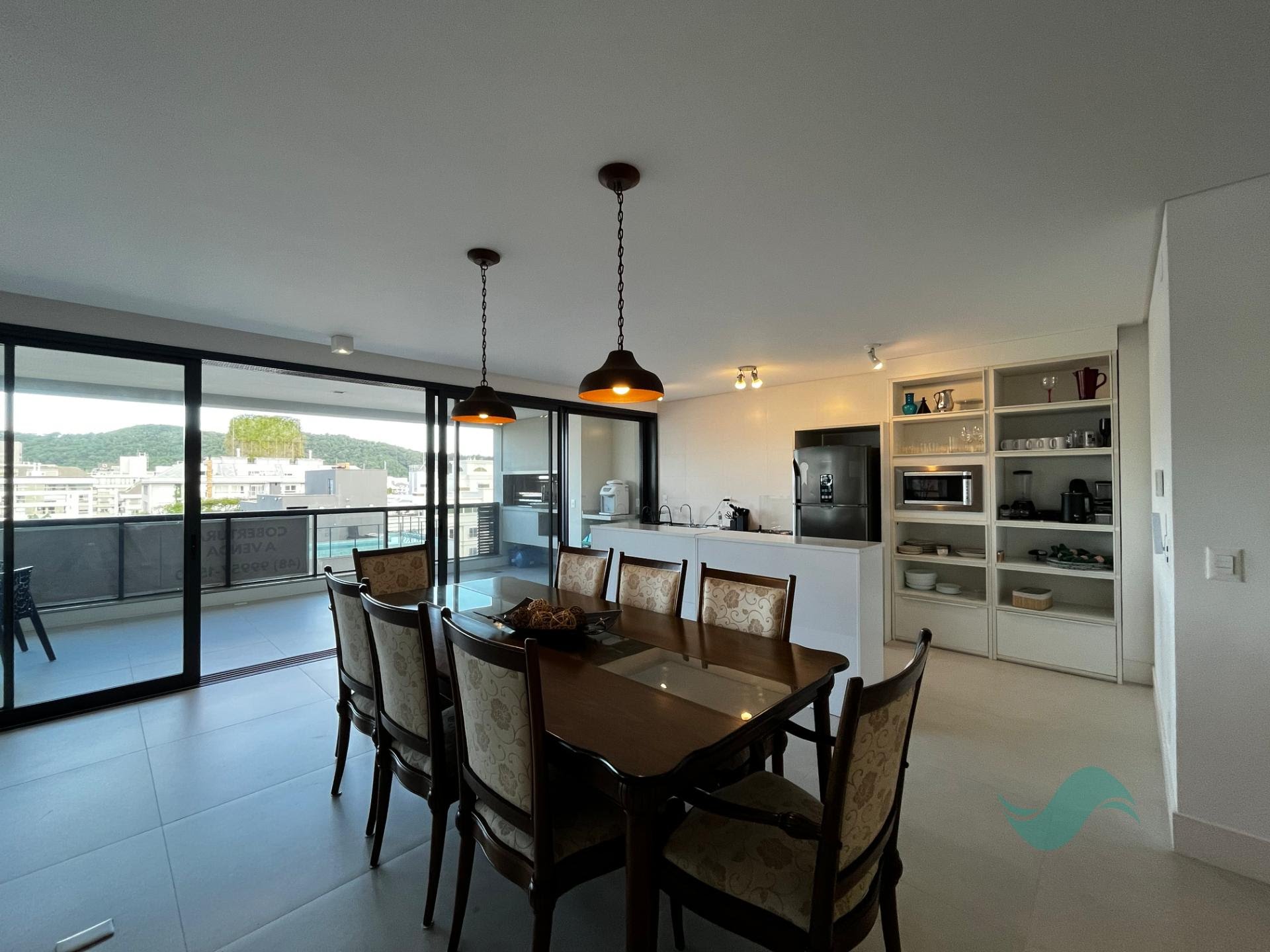 Cobertura à venda com 4 quartos, 4 suítes, 3 vagas e 240m² no Jurerê, Florianópolis (SC) — foto 5 de 19