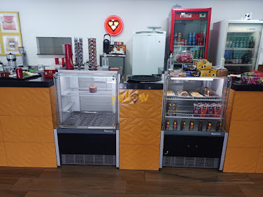 Hamburgueria no Boulevard Verdes Lagos - Arujá por R$300.000 para venda 