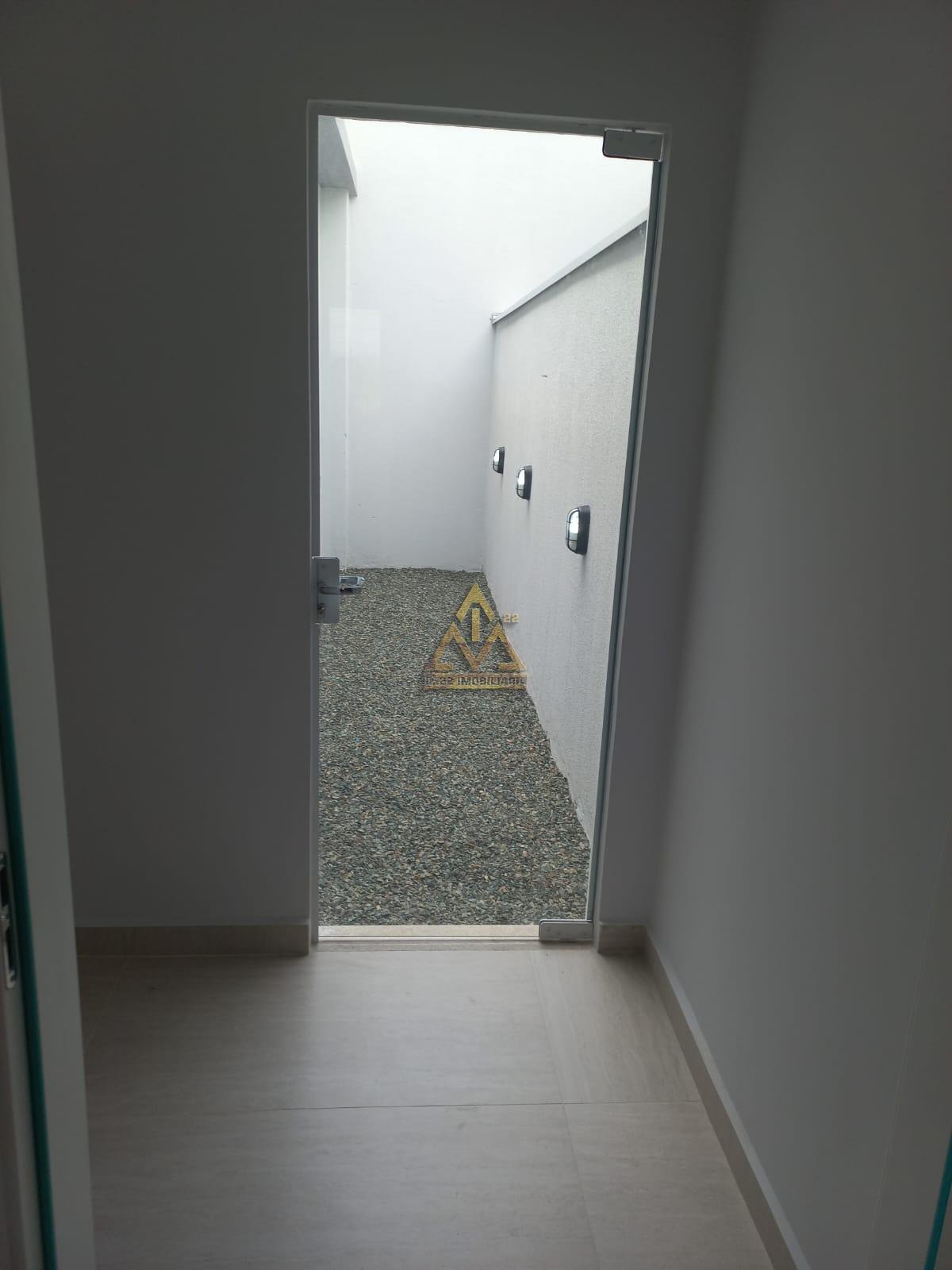 Casa à venda com 2 quartos, 1 banheiro, 3 vagas e 60m² no Bela Vista, Balneário Piçarras (SC) — foto 12 de 13