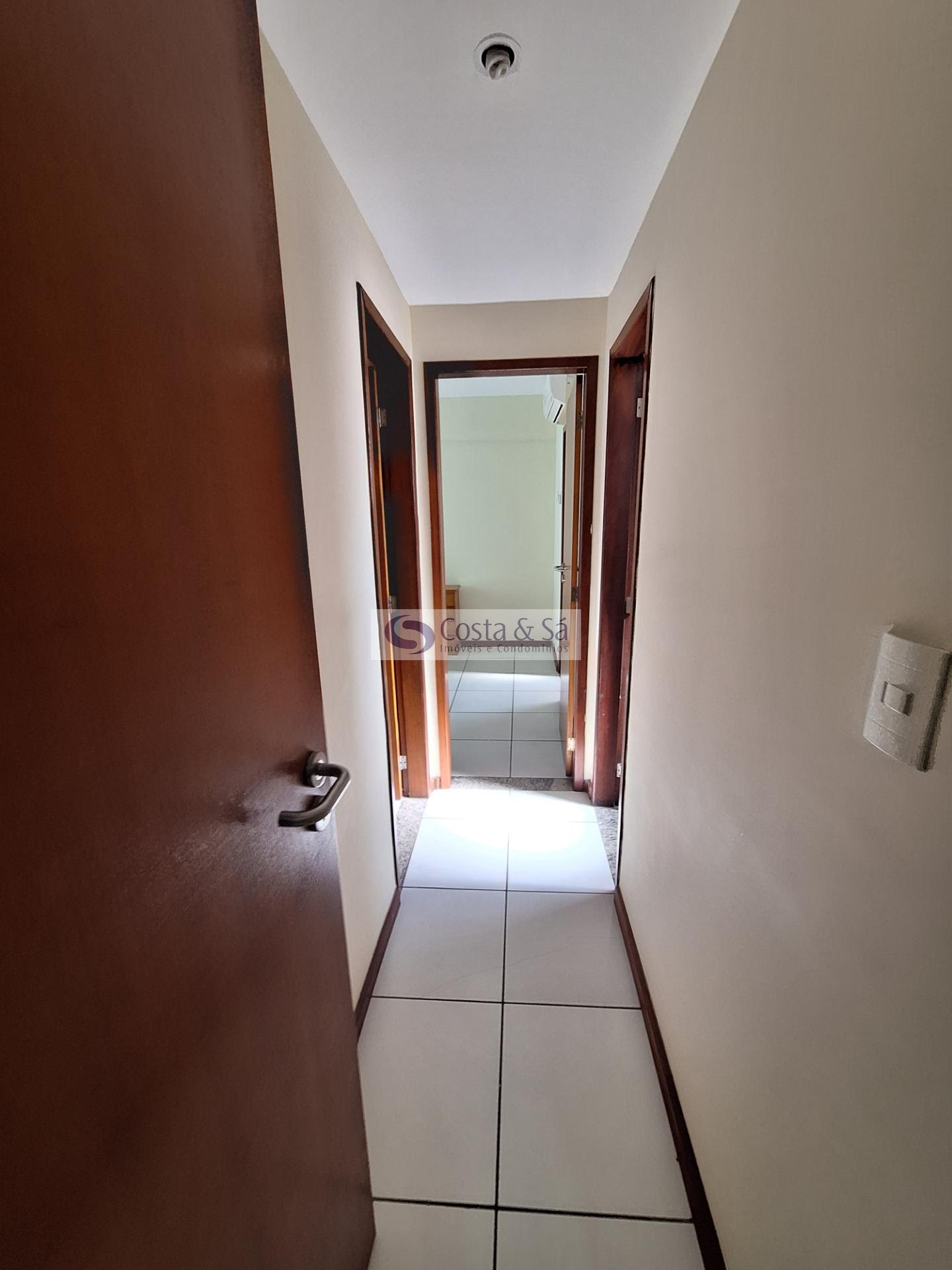 Apartamento à venda com 1 quarto, 1 suíte, 1 vaga e 110m² no Costazul, Rio das Ostras (RJ) — foto 24 de 28