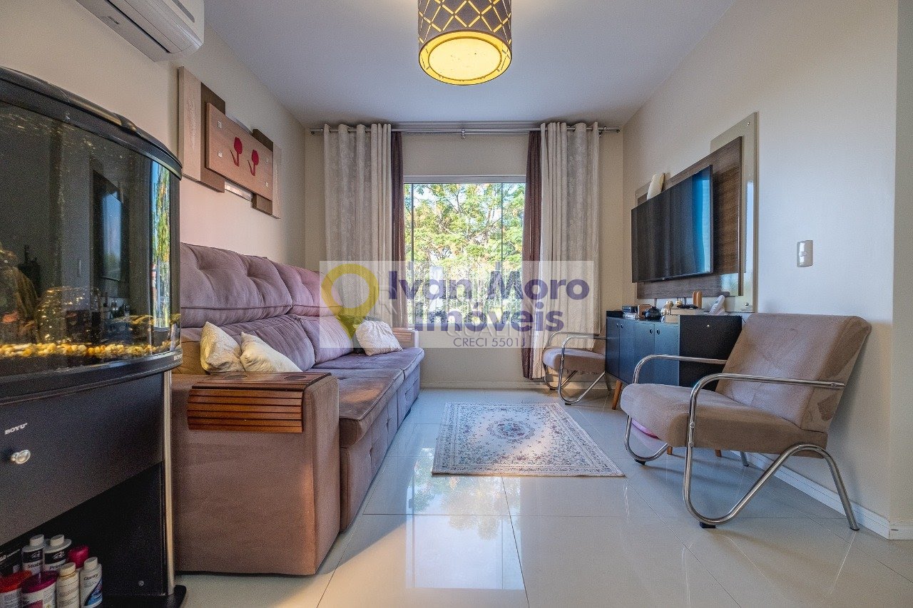 Casa à venda com 3 quartos, 1 suíte, 1 vaga e 242m² no São João do Rio Vermelho, Florianópolis (SC) — foto 5 de 27