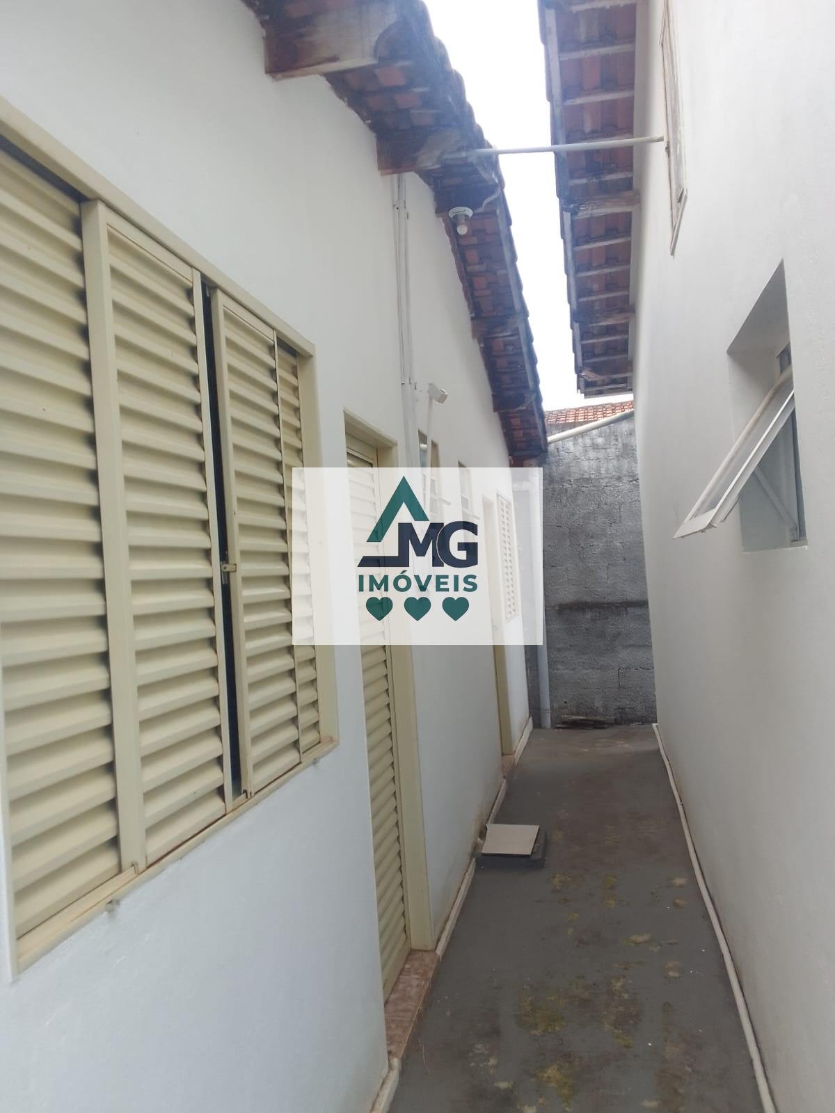 Casa à venda com 9 quartos, 1 suíte, 2 vagas e 380m² no Chácara das Rosas, Três Corações (MG) — foto 27 de 30