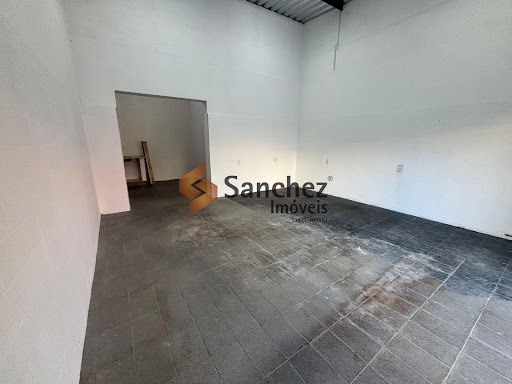Salão Comercial para locação no Centro com 1 banheiro