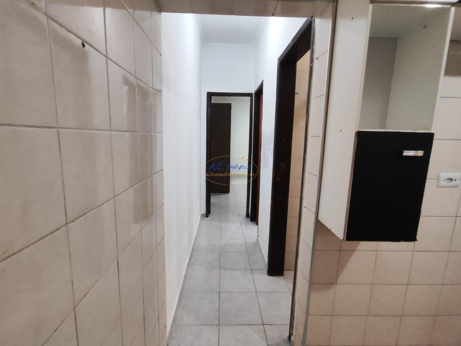Apartamento à venda com 1 quarto, 1 banheiro, 1 vaga e 42m² no Aviação, Praia Grande (SP) — foto 8 de 10