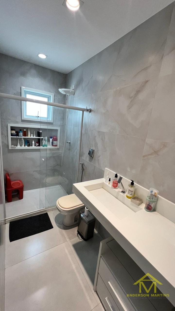 Cobertura à venda com 3 quartos, 4 banheiros, 2 vagas e 250m² no Jardim da Penha, Vitória (ES) — foto 3 de 12