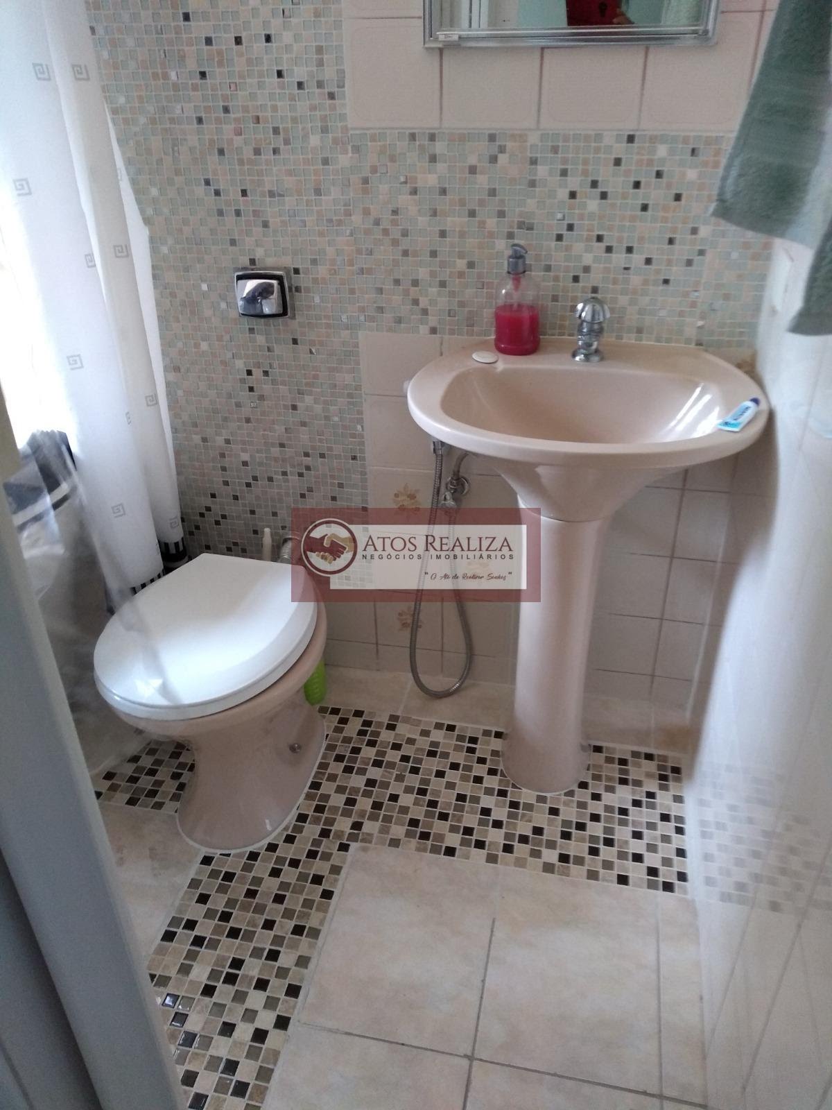 Casa à venda com 2 quartos, 1 suíte, 2 vagas e 150m² no Interlagos, São Paulo (SP) — foto 10 de 14