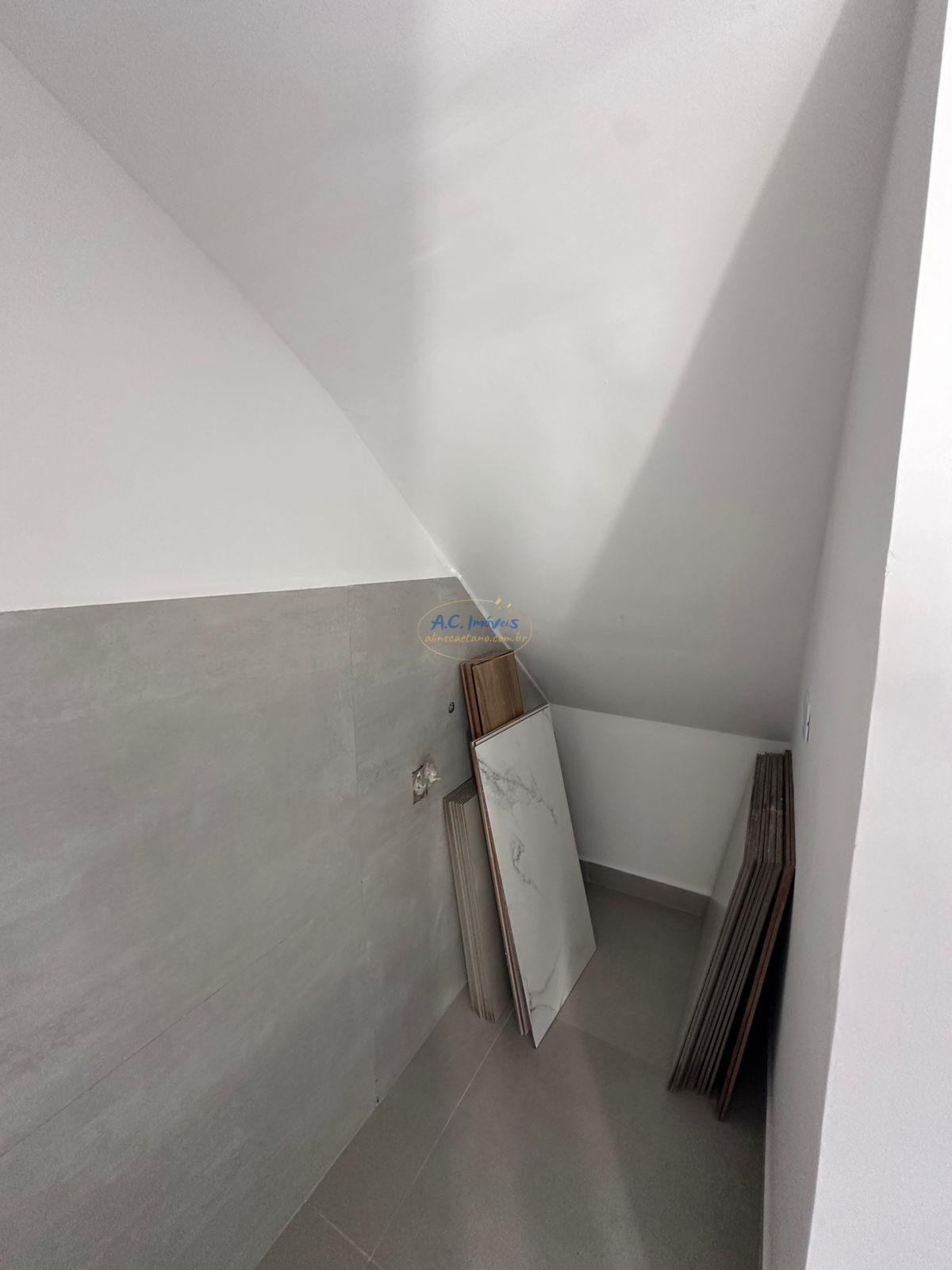 Casa à venda com 2 quartos, 2 suítes, 2 vagas e 84m² no Vila Assuncao, Praia Grande (SP) — foto 13 de 19