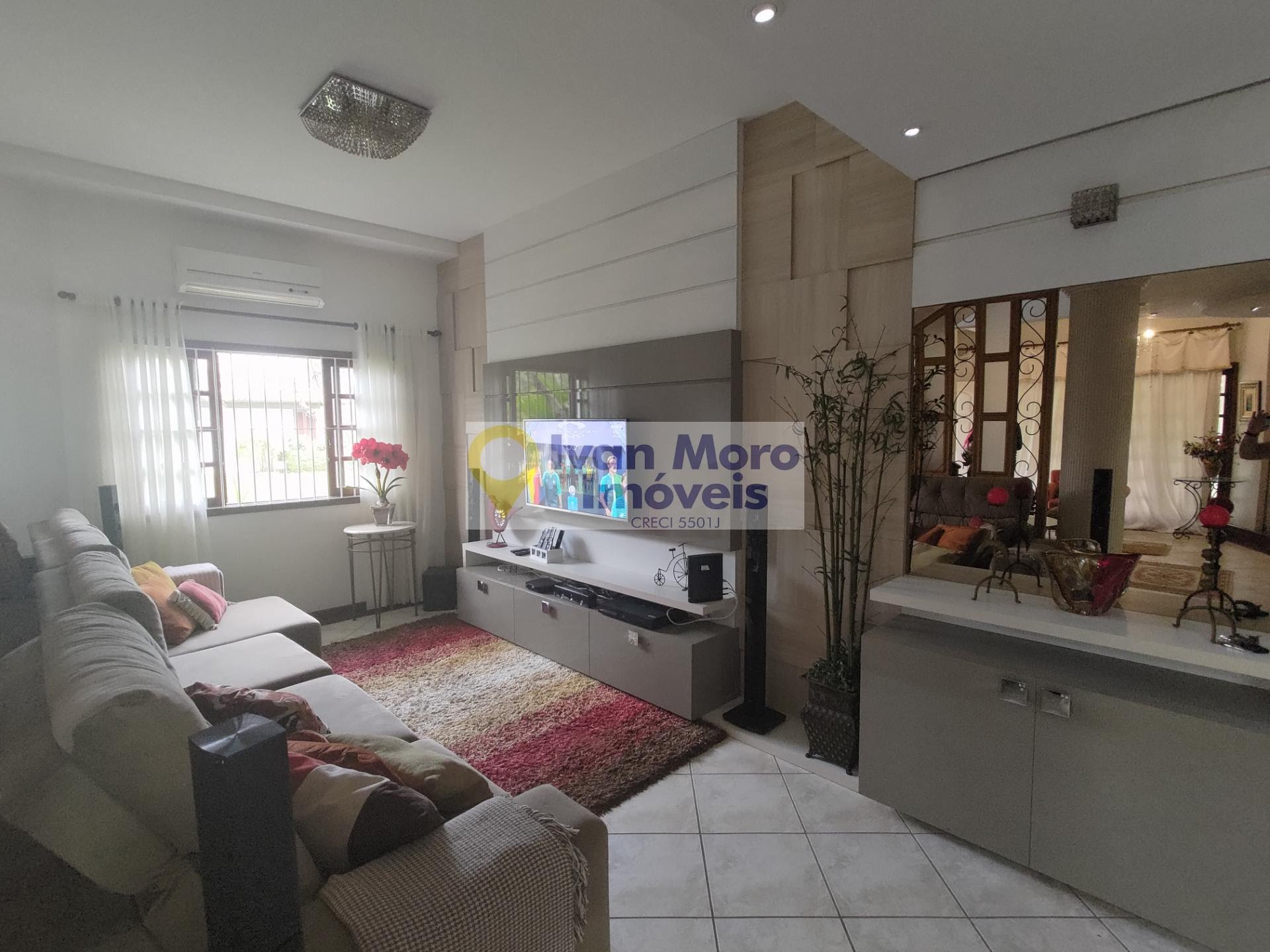 Casa à venda com 4 quartos, 2 suítes, 2 vagas e 300m² no Jurerê Internacional, Florianópolis (SC) — foto 8 de 30