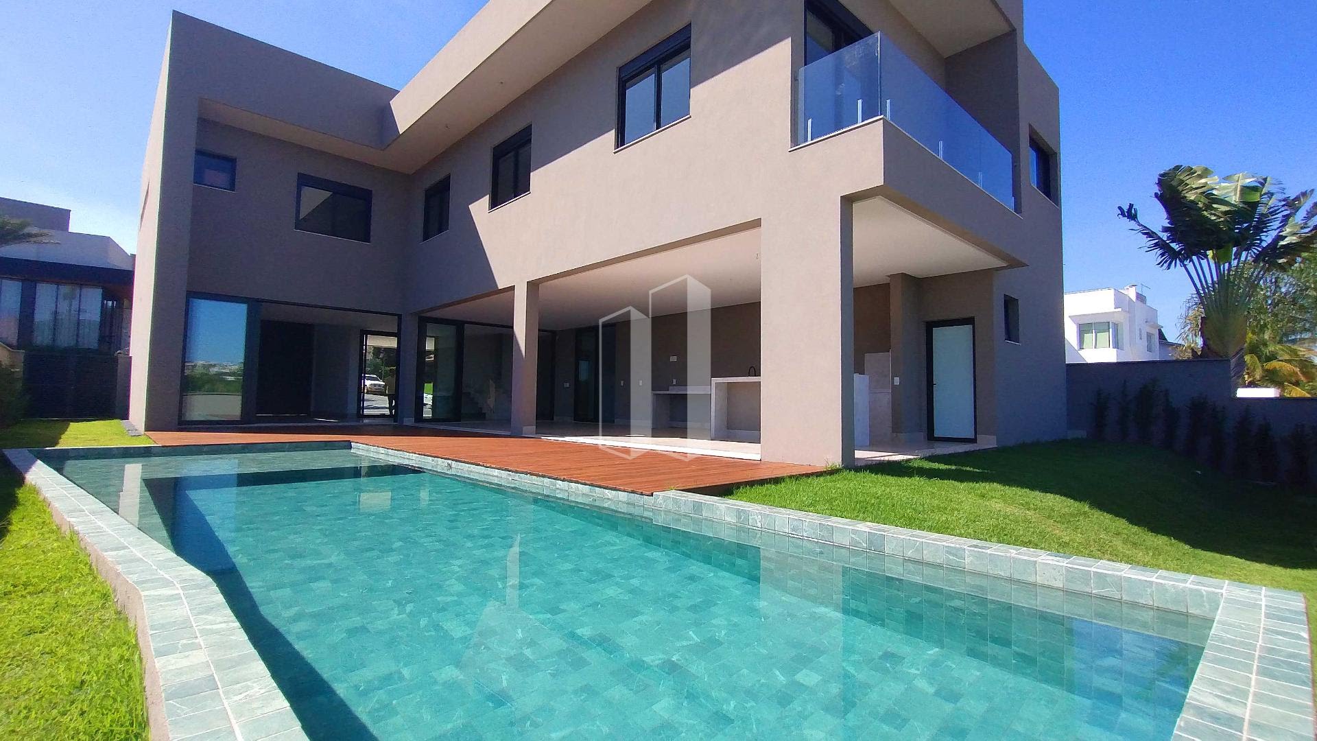 Casa à venda com 5 quartos, 5 suítes, 6 vagas e 470m² no Residencial Alphaville Flamboyant, Goiânia (GO) — foto 6 de 17