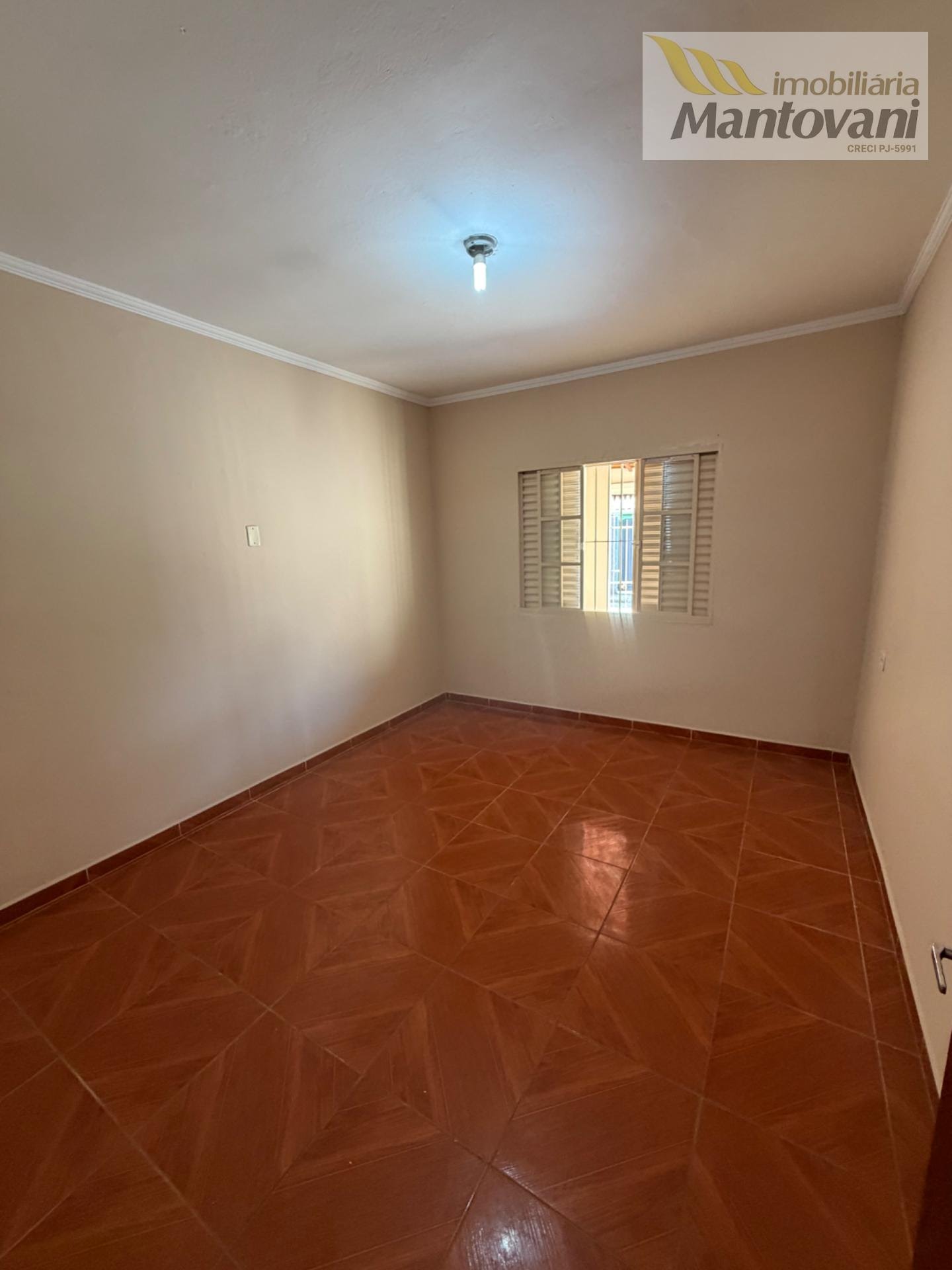 Casa para alugar com 3 quartos, 1 banheiro, 1 vaga e 214m² no Alto da Santa Cruz, Tatuí (SP) — foto 3 de 12