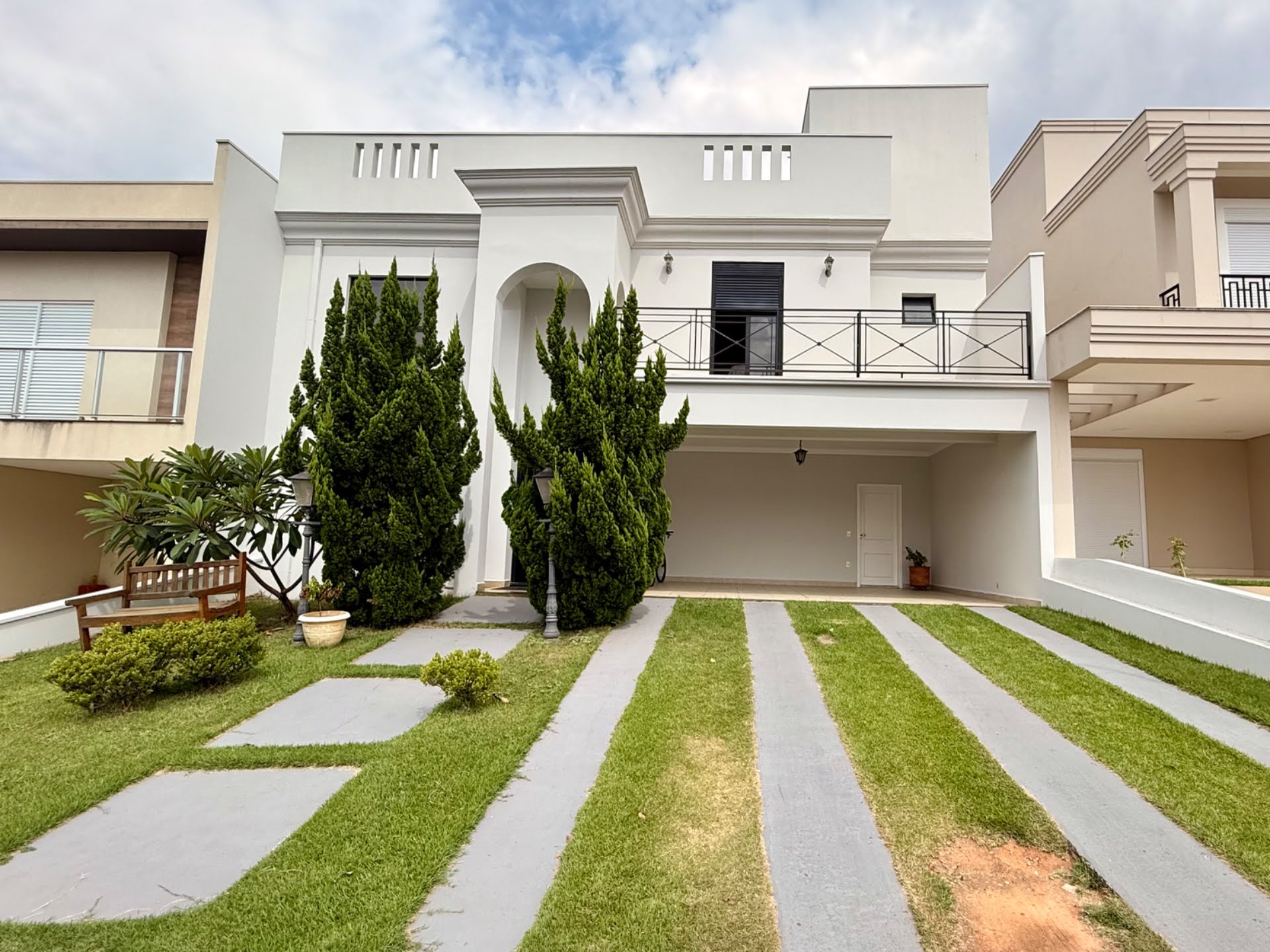 Casa à venda com 3 quartos, 3 suítes, 4 vagas e 199m² no Jardim Esplanada, Indaiatuba (SP) — foto 2 de 30