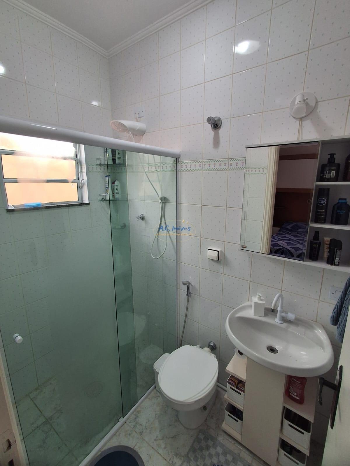 Casa à venda com 2 quartos, 1 suíte, 3 vagas e 95m² no Canto do Forte, Praia Grande (SP) — foto 4 de 16