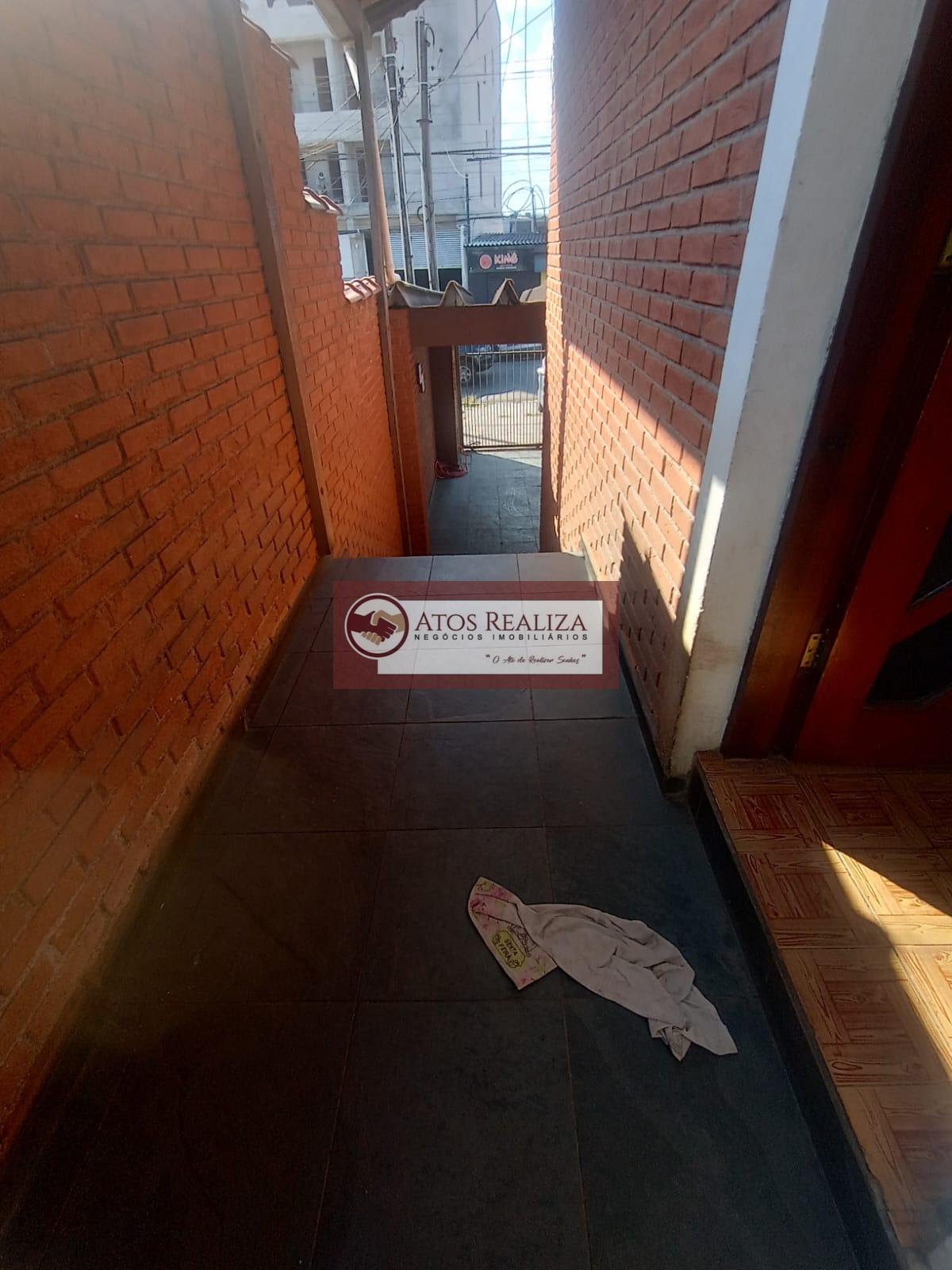 Casa à venda com 3 quartos, 1 banheiro, 2 vagas e 126m² no Jordanópolis, São Paulo — foto principal