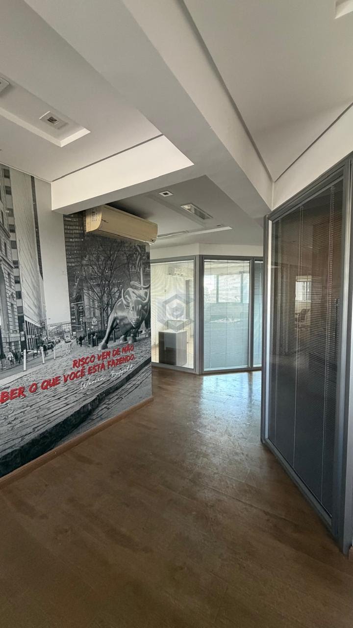 Comercial à venda com 5 banheiros, 3 vagas e 148m² no Jardim Portal da Colina, Sorocaba (SP) — foto 10 de 30