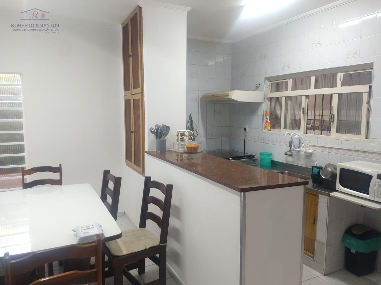 Cozinha, outra vista