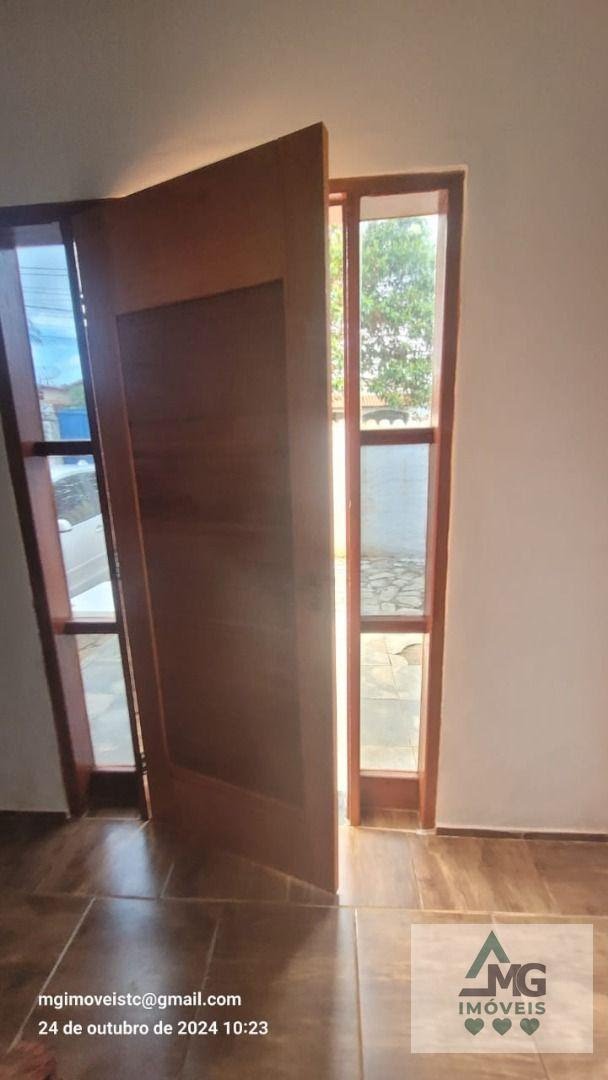 Casa à venda com 4 quartos, 2 suítes, 1 vaga e 300m² no Parque Bandeirantes, Três Corações (MG) — foto 16 de 20